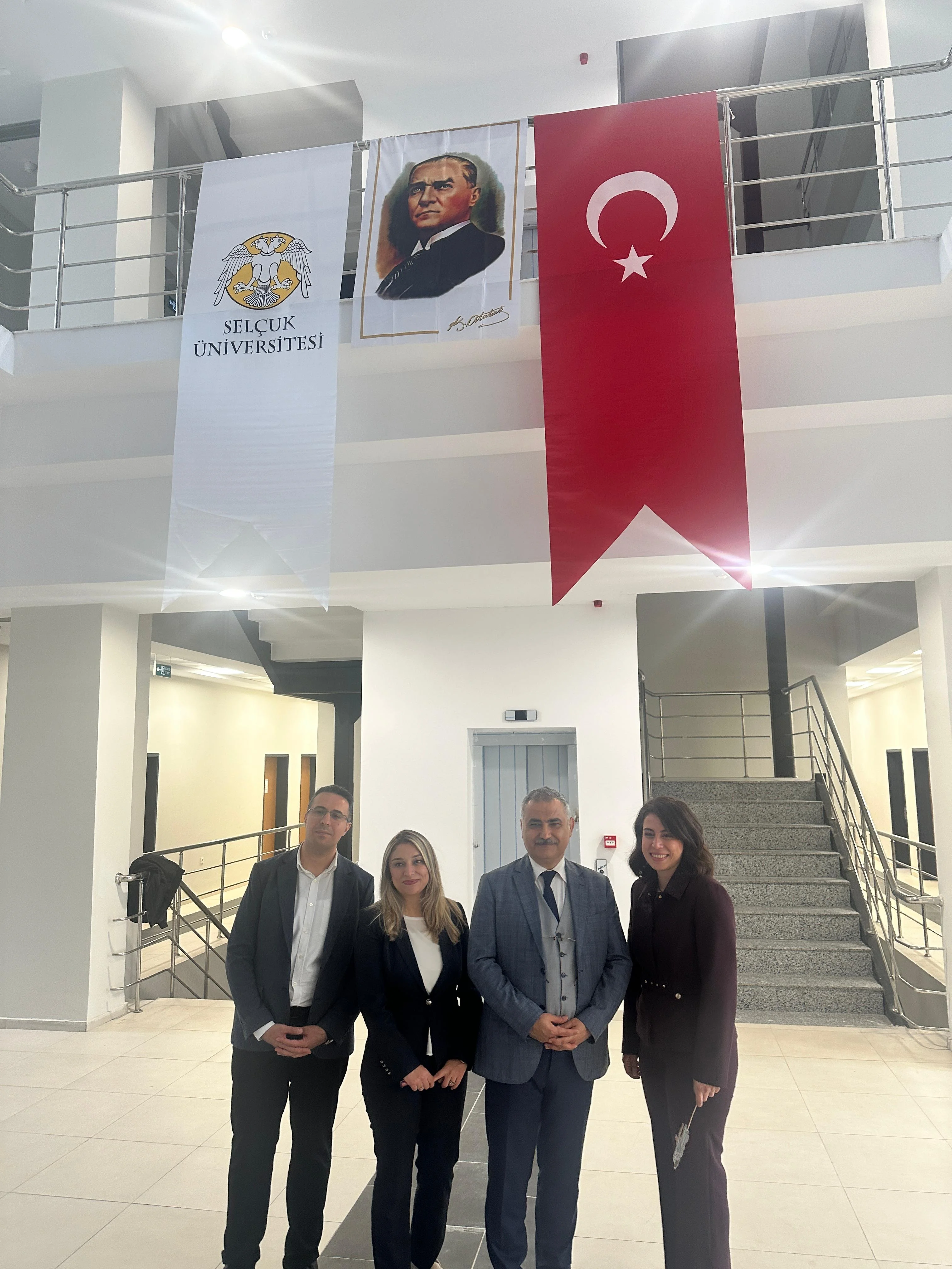 Kulu Sağlık Bilimleri Fakültesi Fizyoterapi ve Rehabilitasyon Bölümü’nde Beyaz Önlük Giyme Töreni Gerçekleştirildi.
